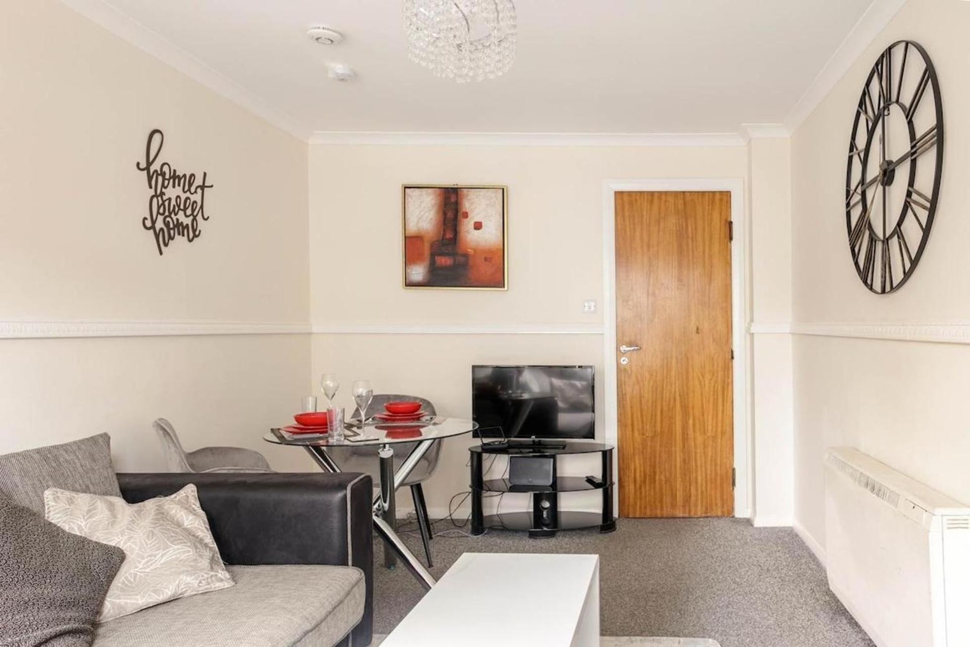 The Summit Perfect Short Or Long Apartment Aberdeen